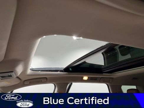 Used 2023 Nissan Pathfinder Platinum AWD/4WD image 18