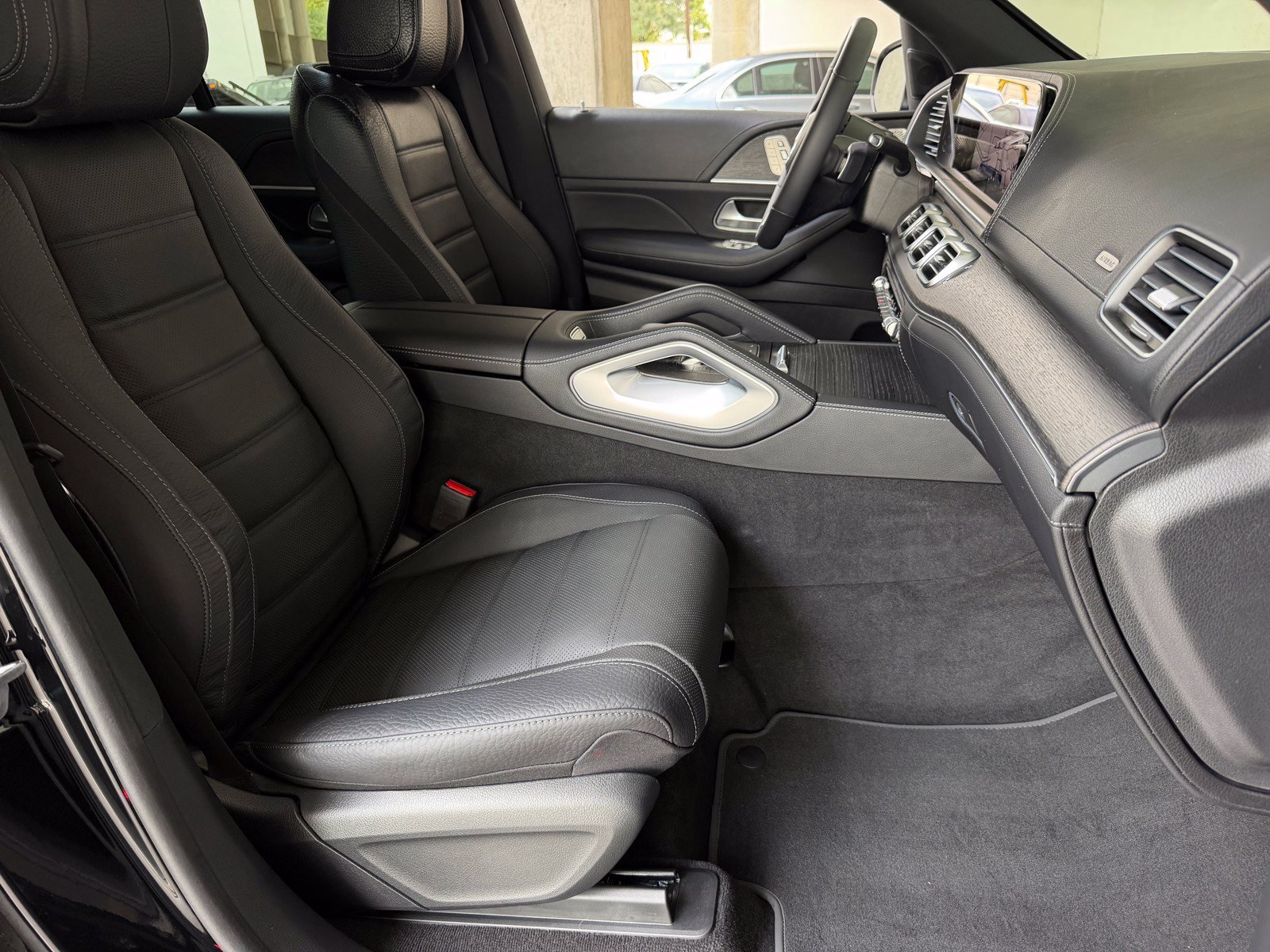 Certified 2024 Mercedes-Benz GLE 450 4MATIC image 19