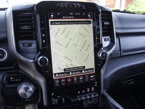 Used 2019 RAM 1500 Laramie image 30