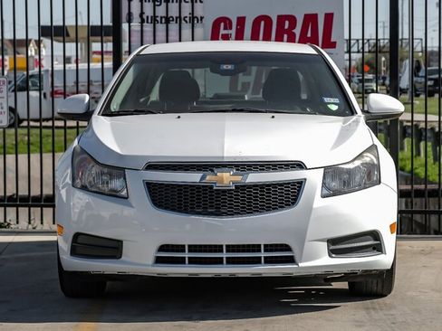 Used 2013 Chevrolet Cruze Eco image 5