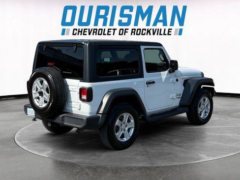 Used 2020 Jeep Wrangler Sport AWD/4WD image 6