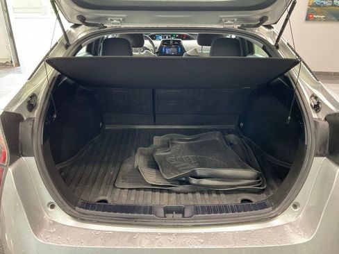 Used 2017 Toyota Prius Two FWD image 21