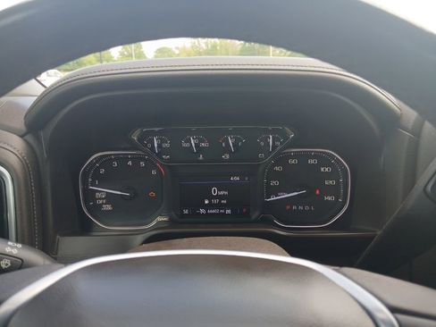 Used 2019 GMC Sierra 1500 SLE w/ SLE Value Package image 18