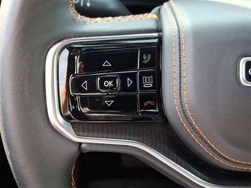 Used 2024 Jeep Grand Wagoneer Series III w/ Quick Order Packagew 28T image 22