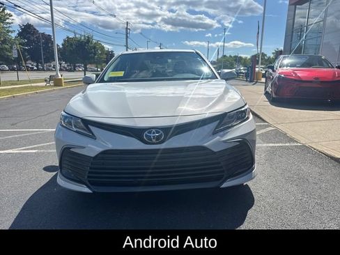 Used 2024 Toyota Camry LE w/ Convenience Package FWD image 9