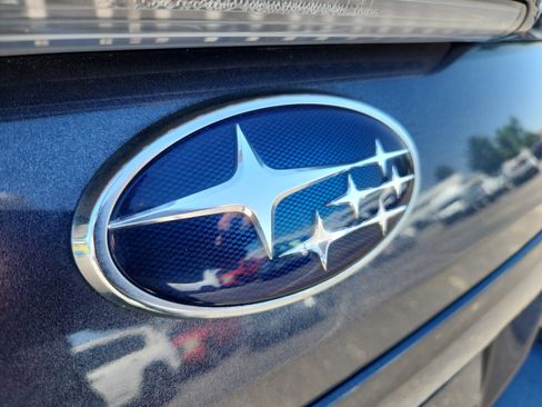 Used 2011 Subaru Legacy 2.5i Limited AWD/4WD image 22