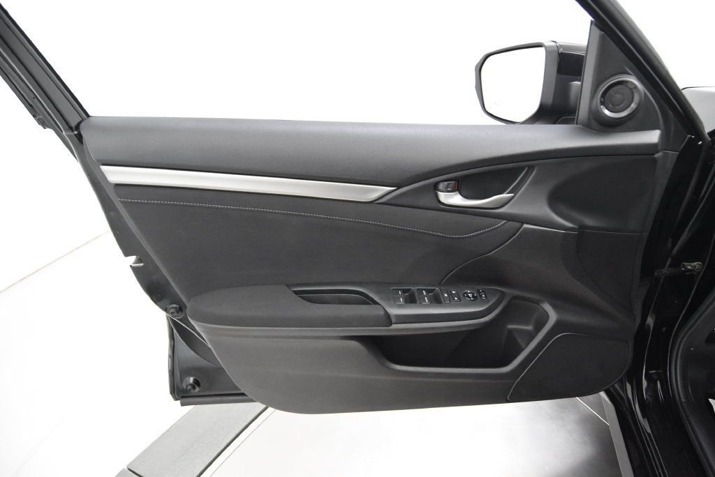 Used 2017 Honda Civic EX image 32