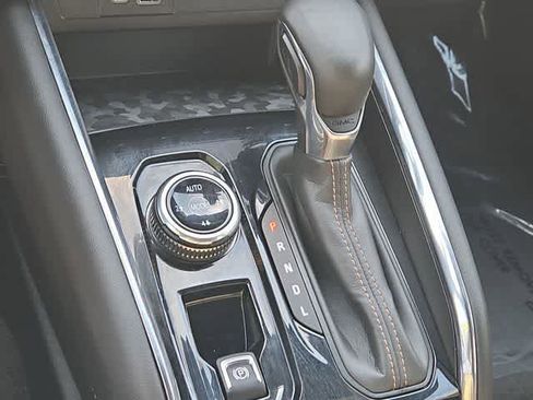 Used 2023 GMC Canyon AT4 AWD/4WD image 29