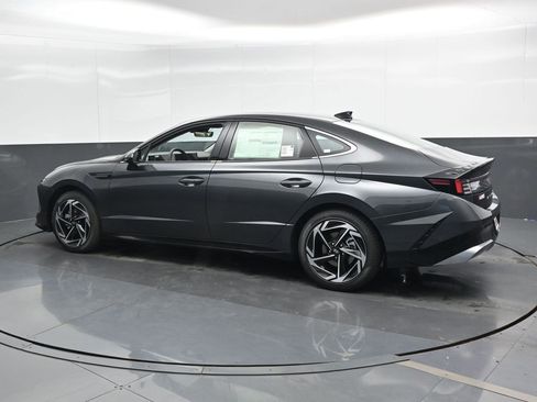 New 2026 Hyundai Sonata SEL image 8