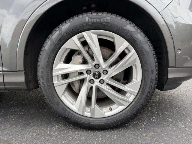 Used 2021 Audi Q7 3.0T Premium Plus w/ Executive Package AWD/4WD image 32