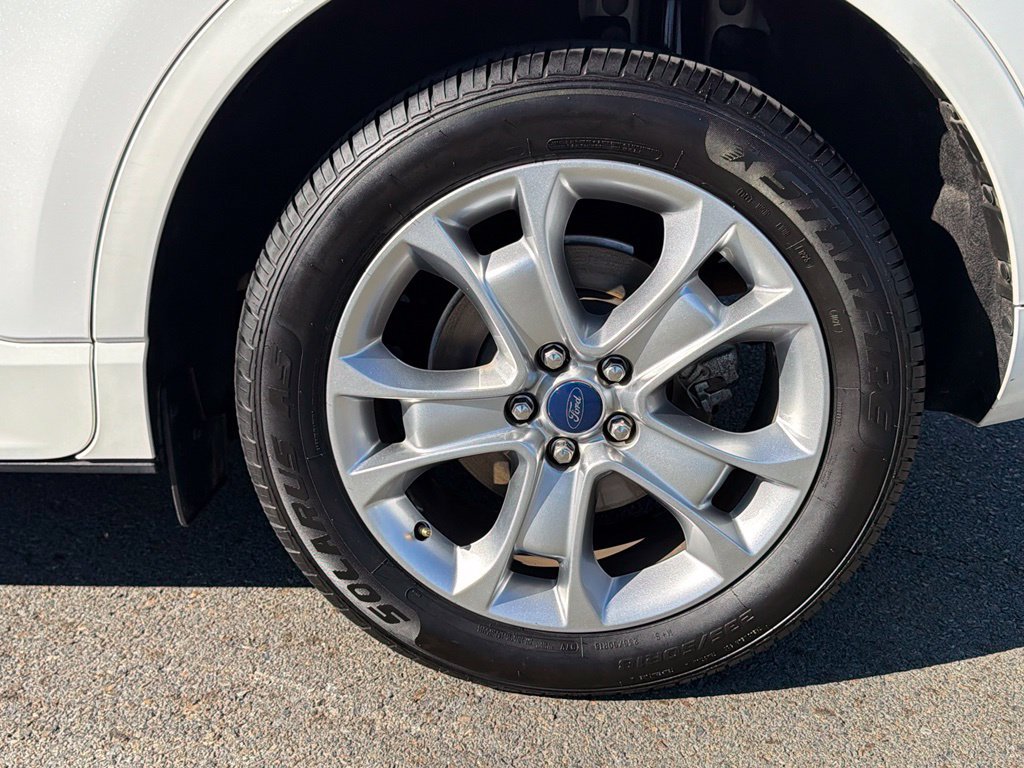 Used 2023 Ford Escape ST-Line w/ Tech Pack #1 FWD image 12