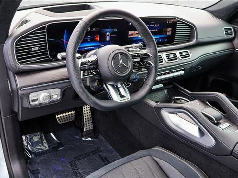 New 2026 Mercedes-Benz GLE 63 AMG S image 10