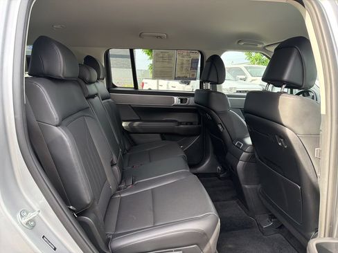 Used 2024 Hyundai Santa Fe SEL AWD/4WD image 14