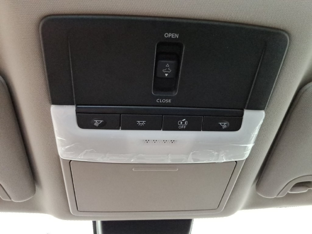 Used 2025 Nissan Altima 2.5 SR w/ SR Premium Package FWD image 28
