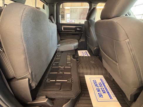 Used 2021 RAM 1500 Classic Warlock AWD/4WD image 12