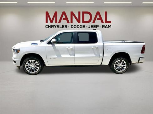 Used 2024 RAM 1500 Laramie AWD/4WD image 9