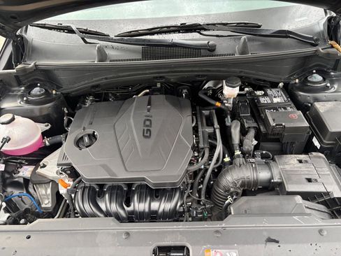 Used 2025 Kia Sportage LX image 31