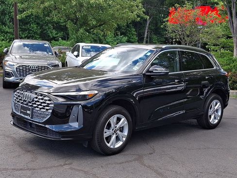 Used 2025 Audi Q5 Premium w/ Convenience Package AWD/4WD image 10