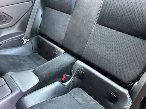 Used 2025 Toyota GR86 Premium RWD image 4