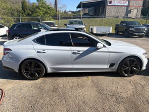 Used 2023 Genesis G70 2.0T w/ Sport Prestige Package image 15