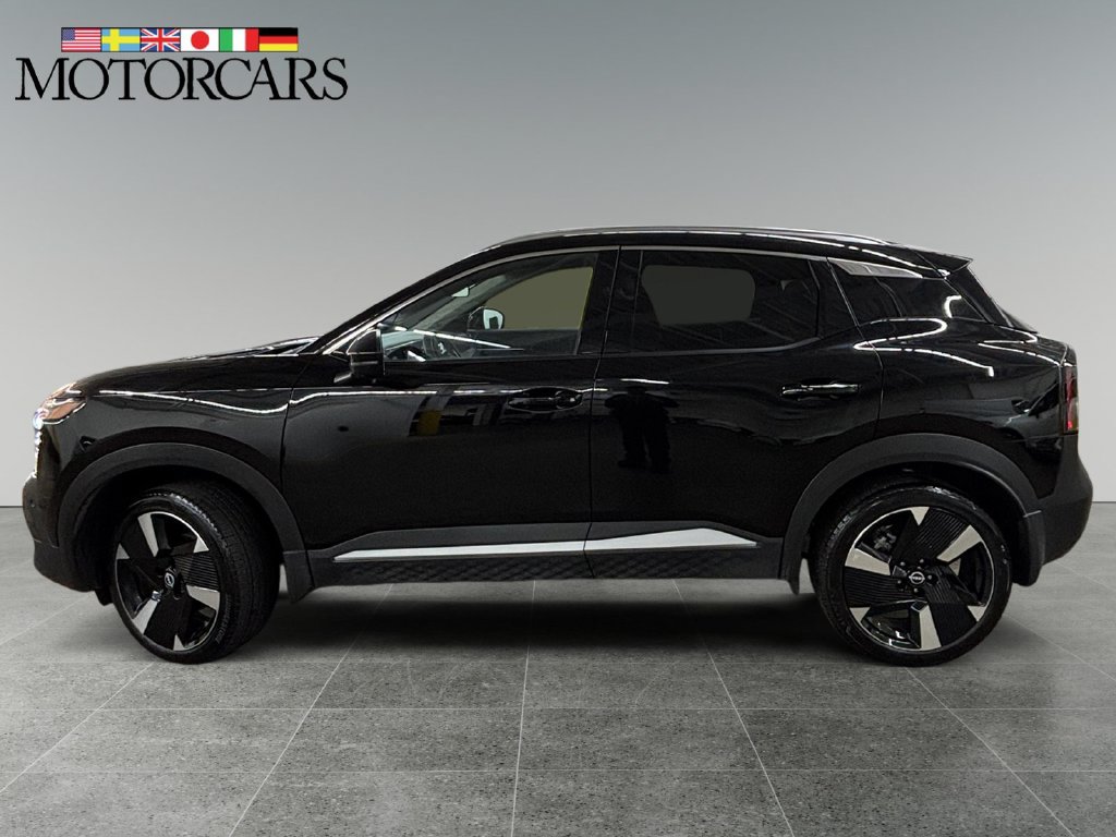 Used 2025 Nissan Kicks SR AWD/4WD image 6