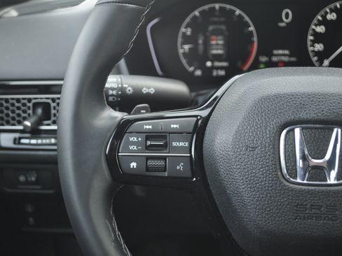 Used 2023 Honda Civic Sport image 19