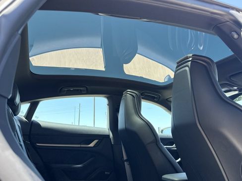 New 2025 Porsche Taycan 4S AWD/4WD image 27
