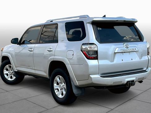 Used 2014 Toyota 4Runner SR5 image 11