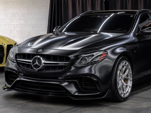 Used 2019 Mercedes-Benz E 63 AMG S image 7