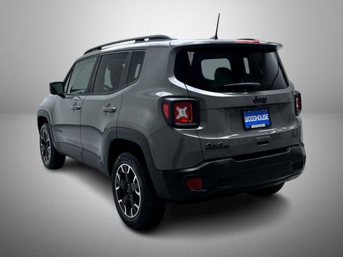 Used 2023 Jeep Renegade Latitude w/ Sun/Sound Group image 7