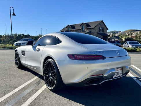 Used 2018 Mercedes-Benz AMG GT Coupe image 13
