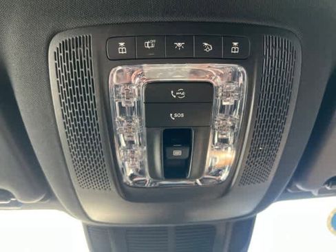 Certified 2024 Mercedes-Benz GLS 450 4MATIC image 31