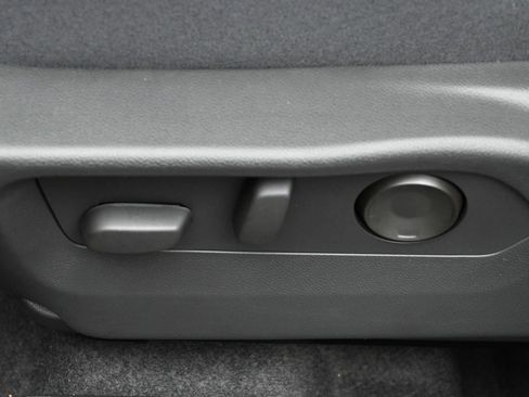 New 2025 Buick Envision Sport Touring image 18