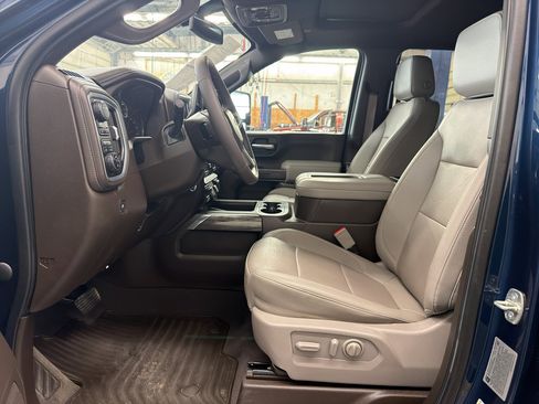 Used 2022 Chevrolet Silverado 2500 LTZ w/ LTZ Plus Package image 16