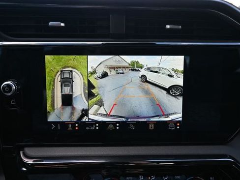 Used 2024 GMC Sierra 1500 AT4 w/ AT4 Premium Package AWD/4WD image 43