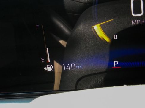 Used 2025 Chevrolet Trax LT image 20