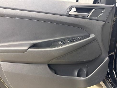 Used 2016 Hyundai Tucson Limited w/ Option Group 03 image 9