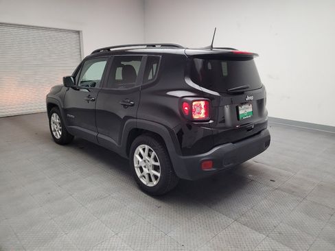 Used 2019 Jeep Renegade Latitude image 5