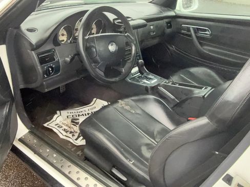 Used 1998 Mercedes-Benz SLK 230 image 11