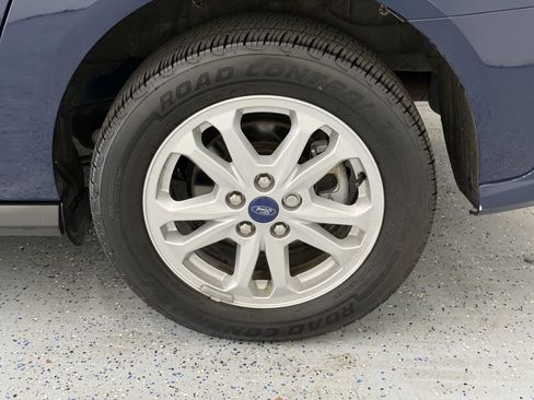 Used 2019 Ford Transit Connect XLT FWD image 25