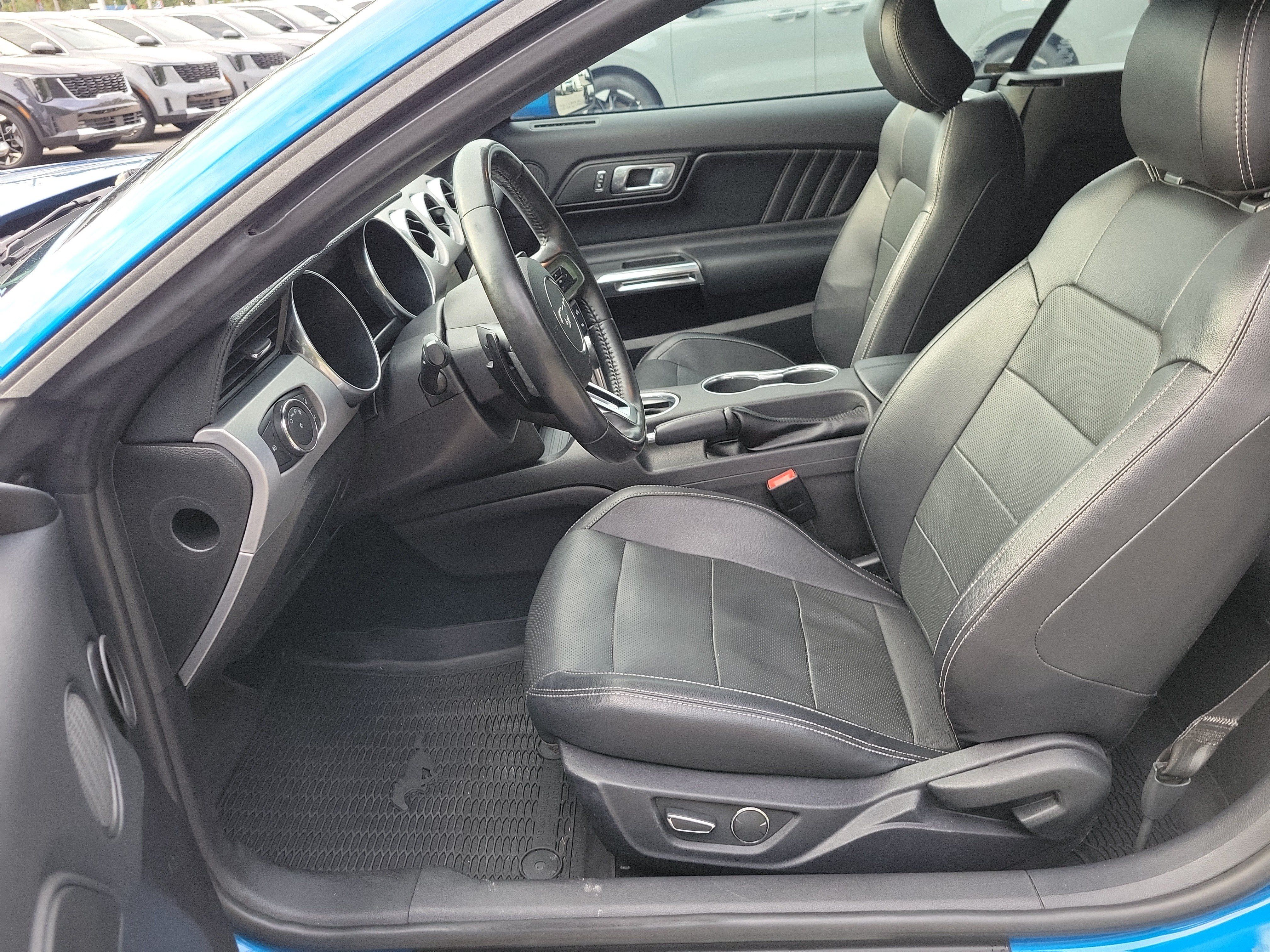 Used 2019 Ford Mustang GT Premium RWD image 13