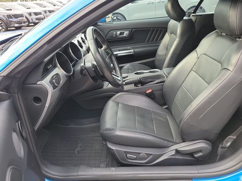 Used 2019 Ford Mustang GT Premium RWD image 13
