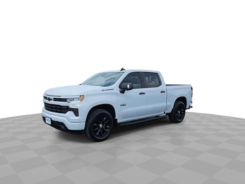 Used 2024 Chevrolet Silverado 1500 RST image 4