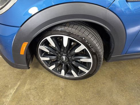 Used 2023 MINI Cooper S w/ Premium Package FWD image 5
