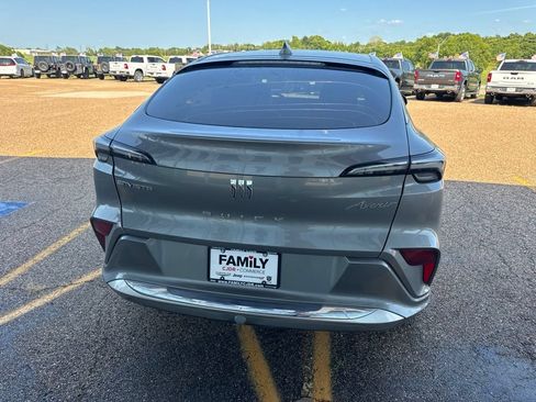 Used 2024 Buick Envista Avenir FWD image 4