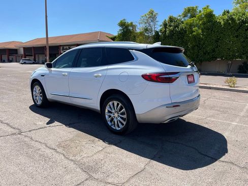 Used 2020 Buick Enclave Essence w/ Sound and Sites Package image 6