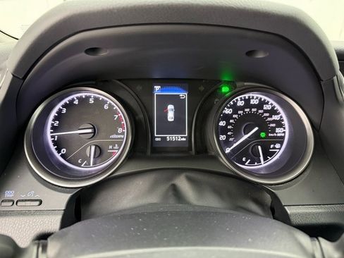 Used 2024 Toyota Camry SE image 15