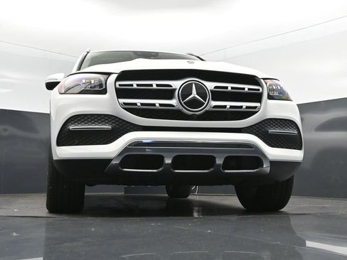 Used 2021 Mercedes-Benz GLS 450 4MATIC image 46