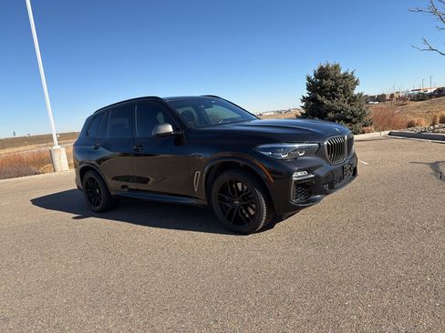 Used 2021 BMW X5 M50i w/ Premium Package image 3