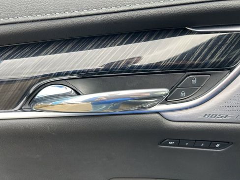 Used 2024 Cadillac XT6 Premium Luxury image 26